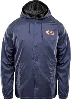 THIRTYTWO DOUBLE COACHES